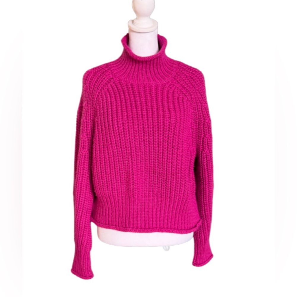 H&M Hot Pink Chunky Knit Sweater
